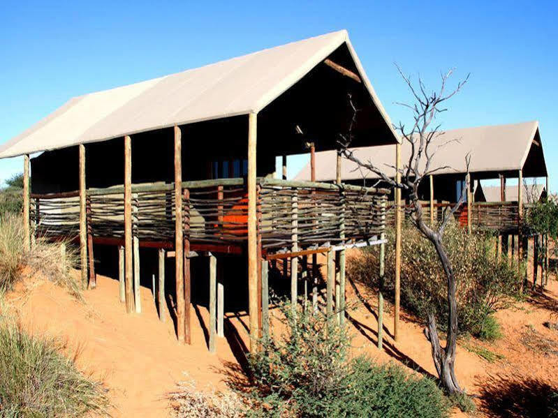 Suricate Tented Lodge Mariental Eksteriør billede